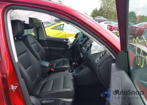 2014 Volkswagen Tiguan Sel из США, поврежденный, VIN WVGBV3AX1EW033760